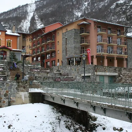 Apartahotel Résidence Néméa Les Grands Ax