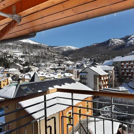 Goelia Les Grands Ax 3*