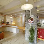 Goelia Les Grands Ax Apart-hotel Ax-les-Thermes