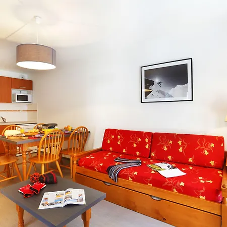 Goelia Les Grands Ax