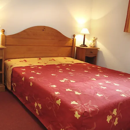 Aparthotel Nemea Les Grands Ax 3*