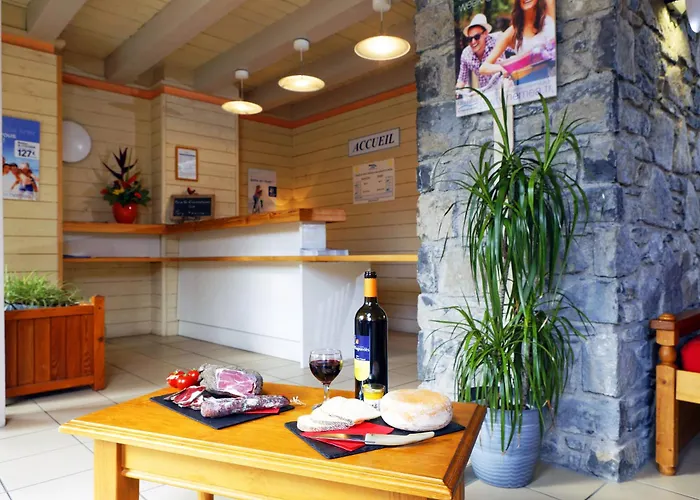 Goelia Les Grands Ax 3*