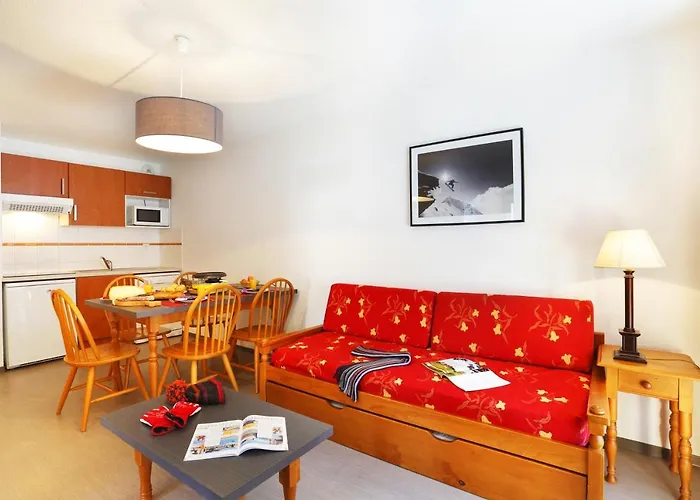 Goelia Les Grands Ax 3* آكس ليه تيرْم